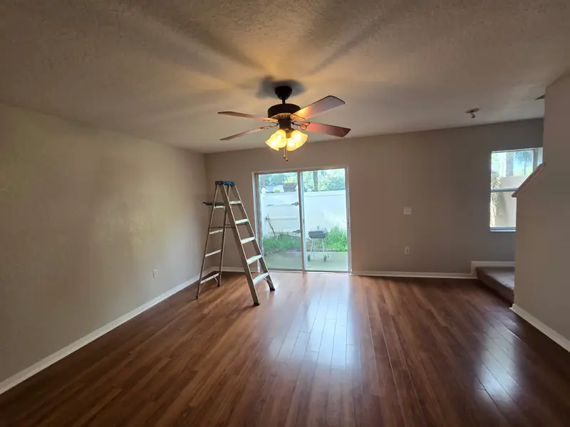 Bright, even walls throughout the main living space